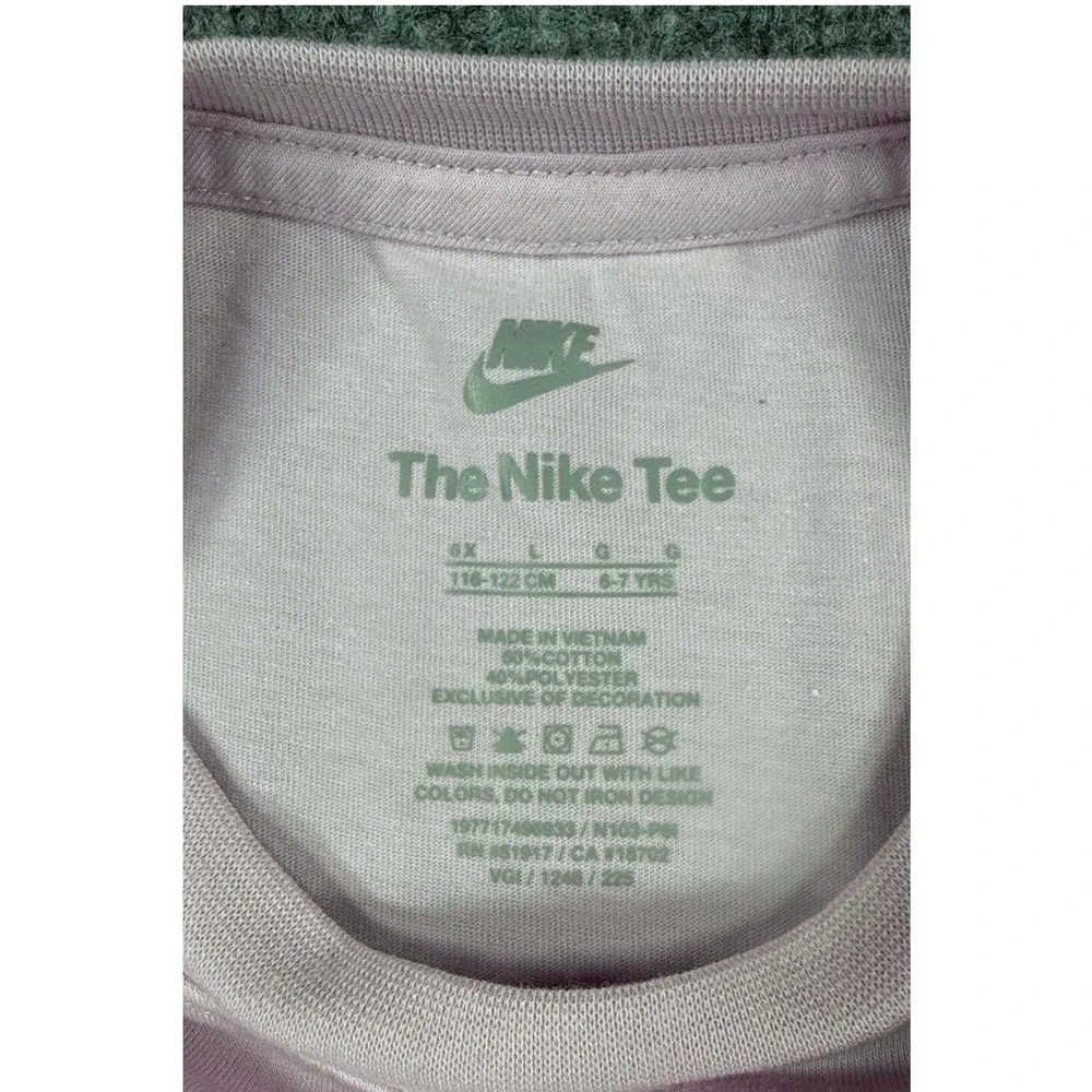 Nike Girls Size 6X Lavender Purple Bow Swoosh Graphic T-Shirt NWT